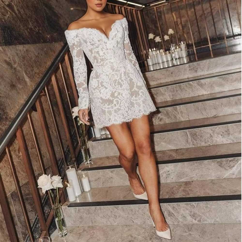 Elegant White Lace Long Sleeve Dress